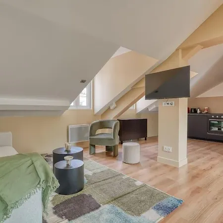 Apartment 4g#appart 8pers # 3 # Commerce # 15#ac Paris